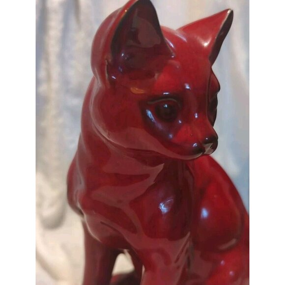 Ceramic Red Glazed  Siamese Cat Realistic Anatomical  Detail 7.5/5 Signed - Picture 4 of 16